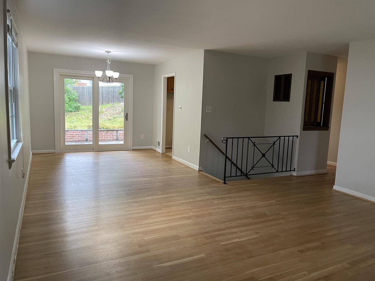 810 Loxford Ter #1 - Photo 3 of 24