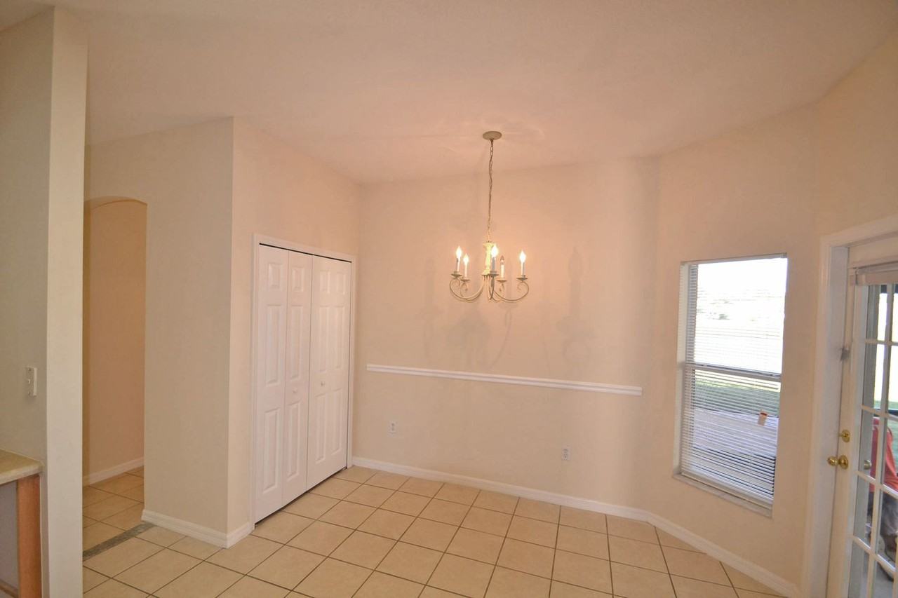 3528 Forest Park Dr - Photo 3 of 10