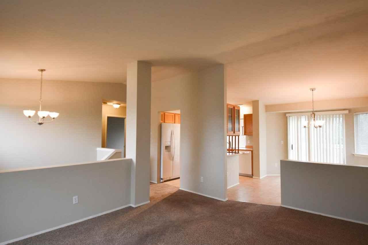 31507 121st Pl Se - Photo 2 of 10