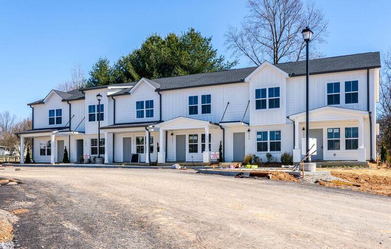 621 Hadley Village Blvd