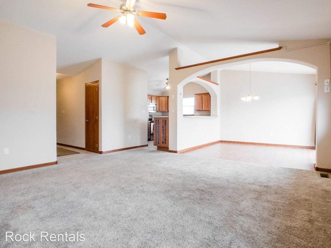 3406 Amanda St - Photo 3 of 16