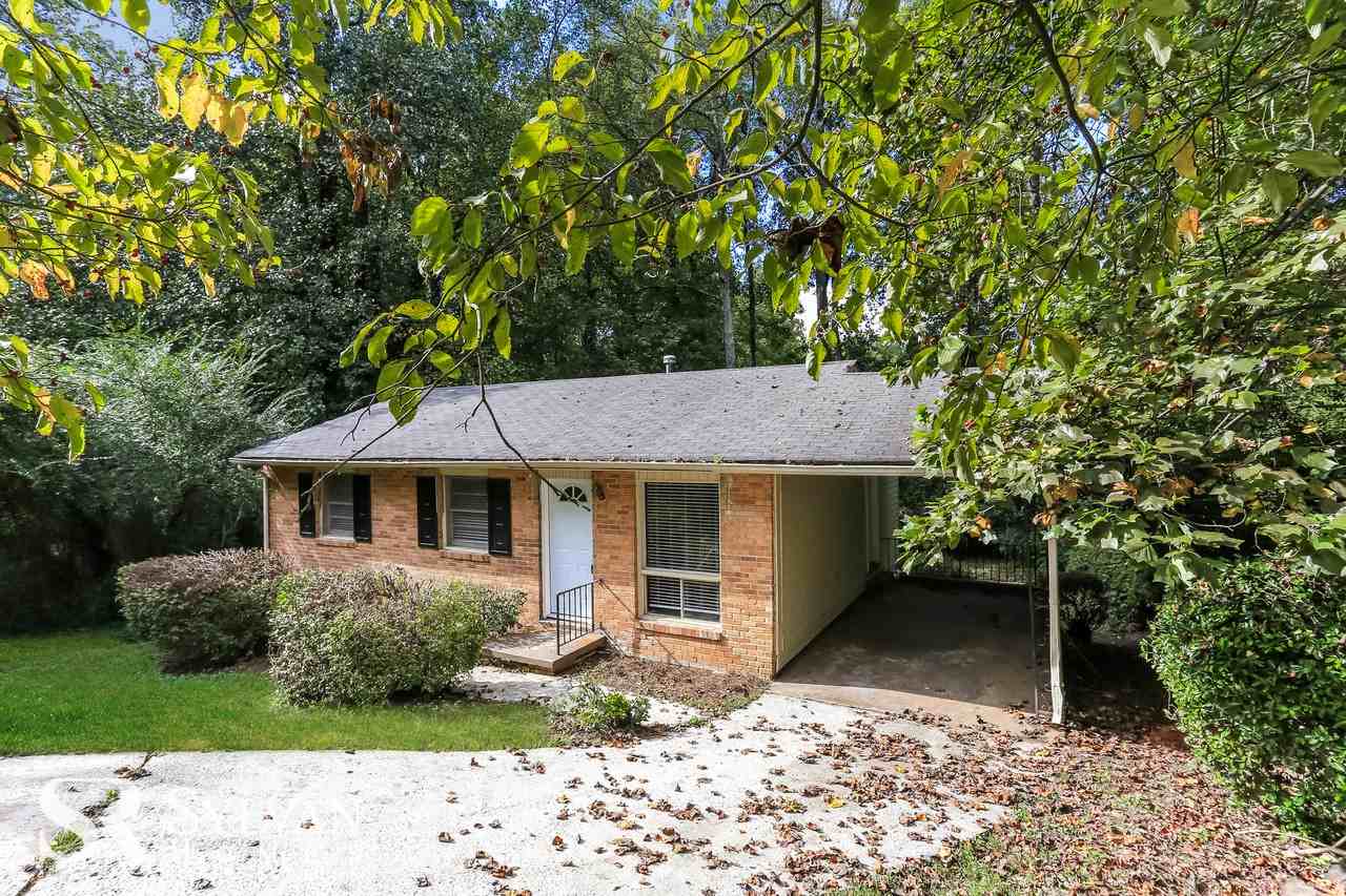502 Fairlane Cir Nw - Photo 2 of 13