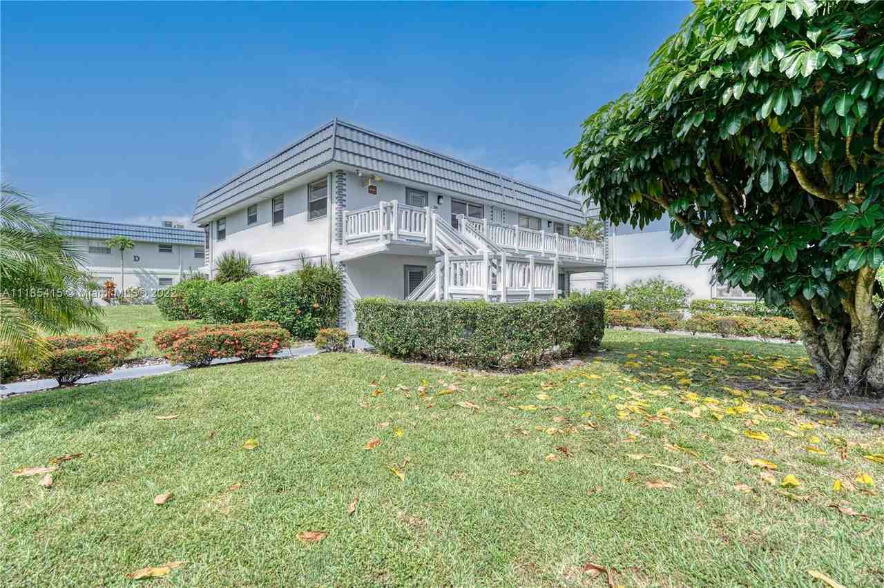 285 Tuscany E - Photo 2 of 23