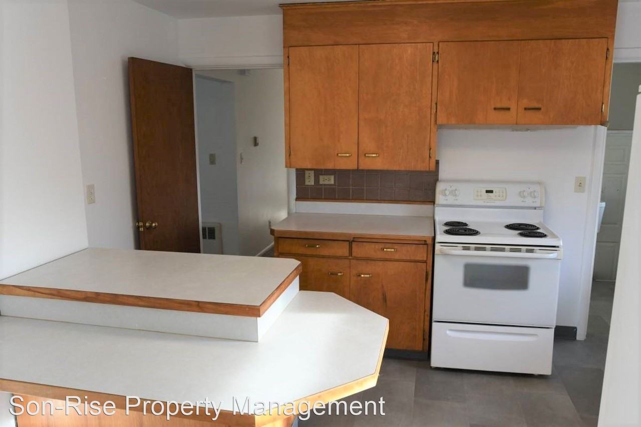 5029 Guide Meridian - Photo 3 of 13