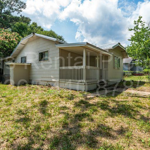 517 6th St - Photo 3 of 26