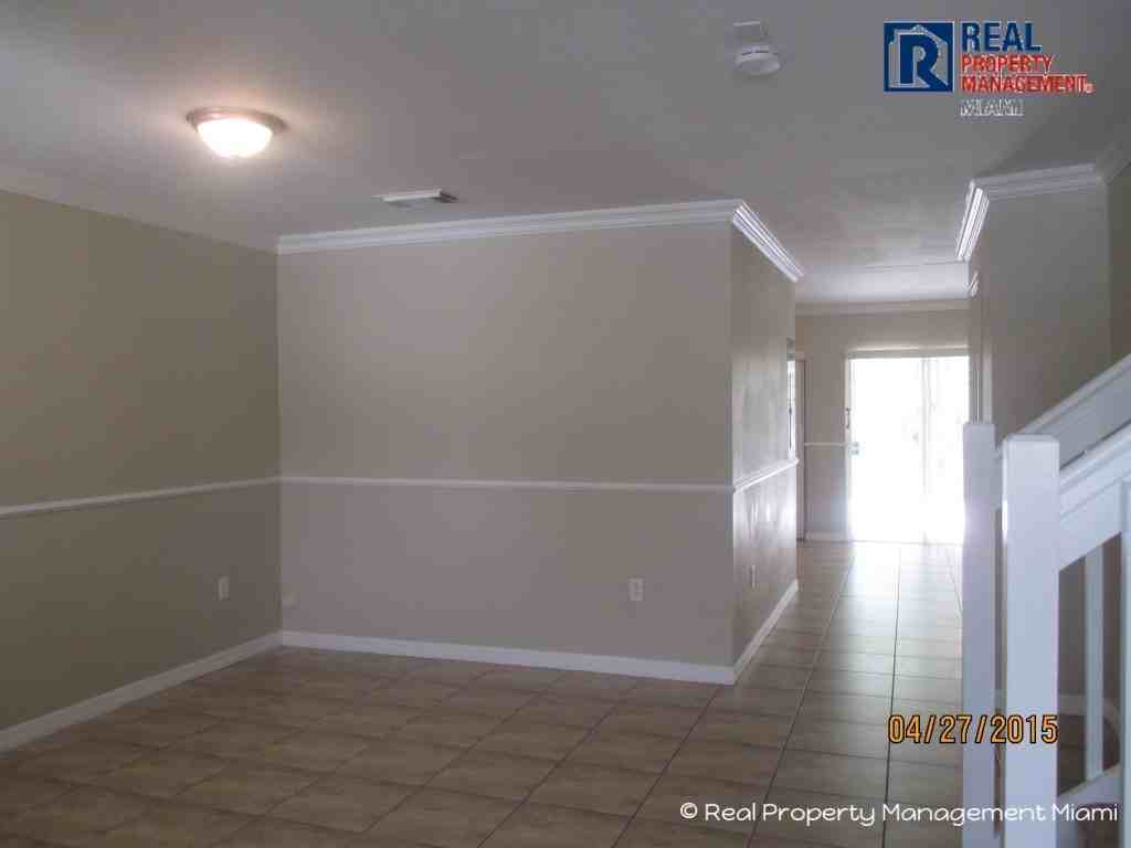 26328 SW 135th Pl - Photo 3 of 18