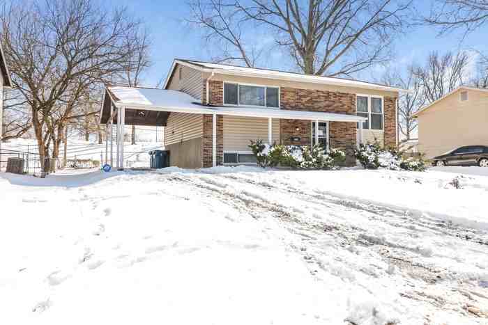 5336 Ville Cecelia Ln - Photo 2 of 15