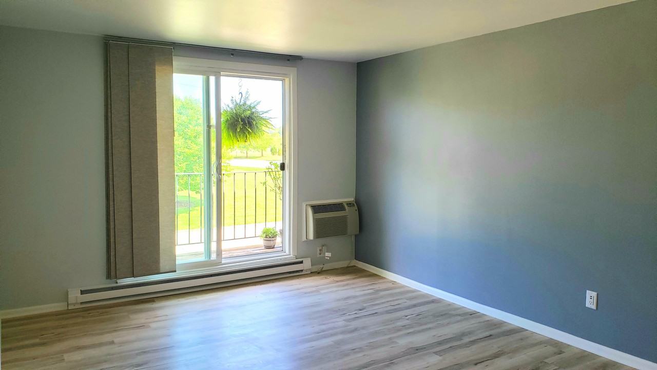 Camelot Apartments - Photo 5 of 16