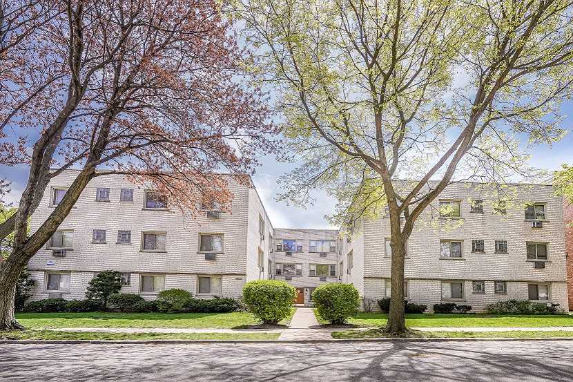 4603-4611 Davis Apartments - Photo 5 of 7