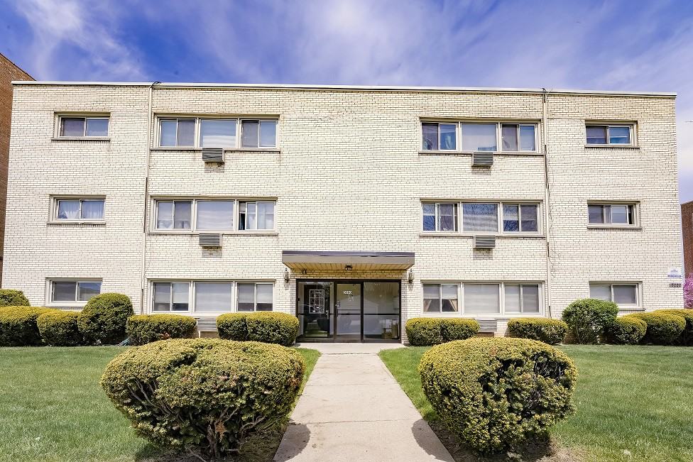 5000 Church Apartments - Photo 2 of 7