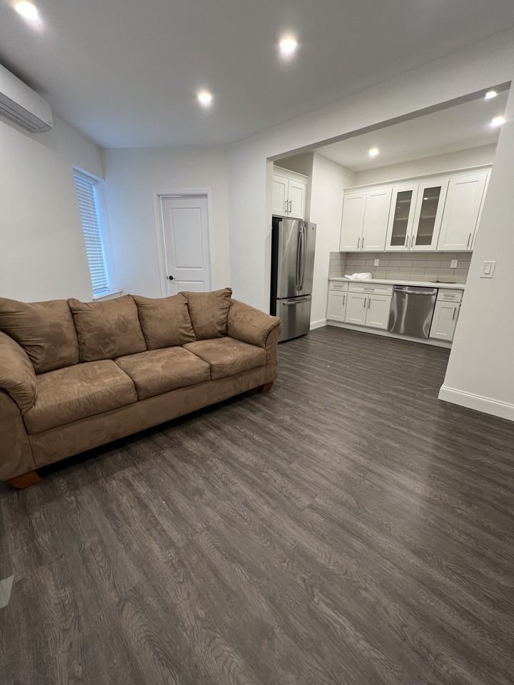 133-20 Cross Bay Boulevard #1 - Photo 2 of 7