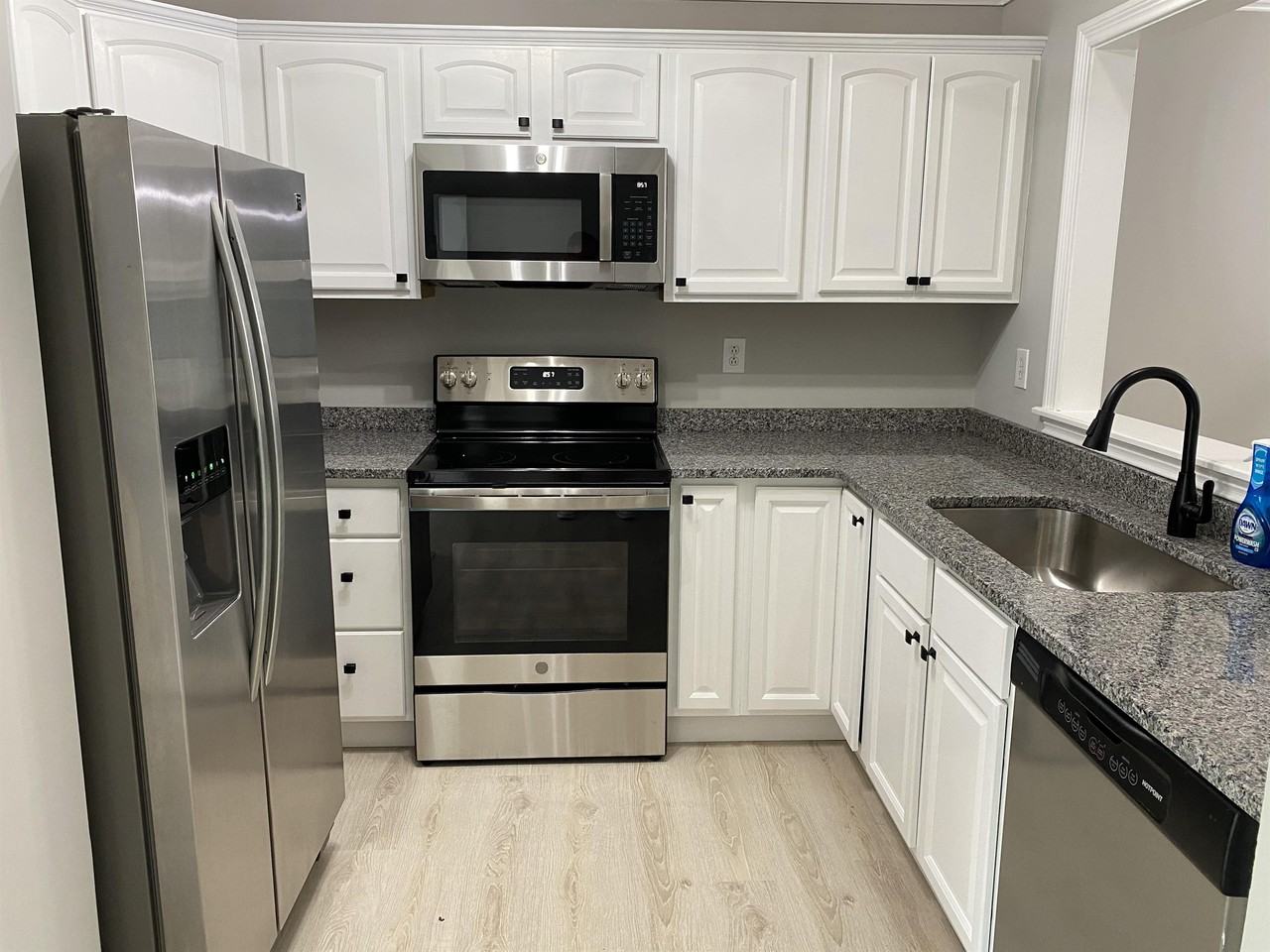 233 Olympia Dr #1 - Photo 3 of 11