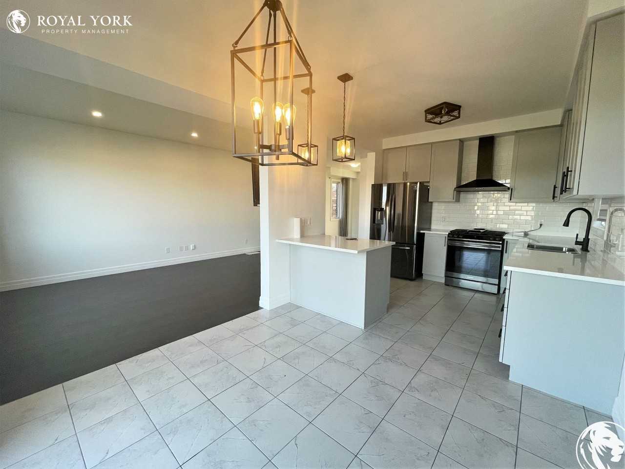 99 Saddlebrook Crt #1 - Photo 3 of 39