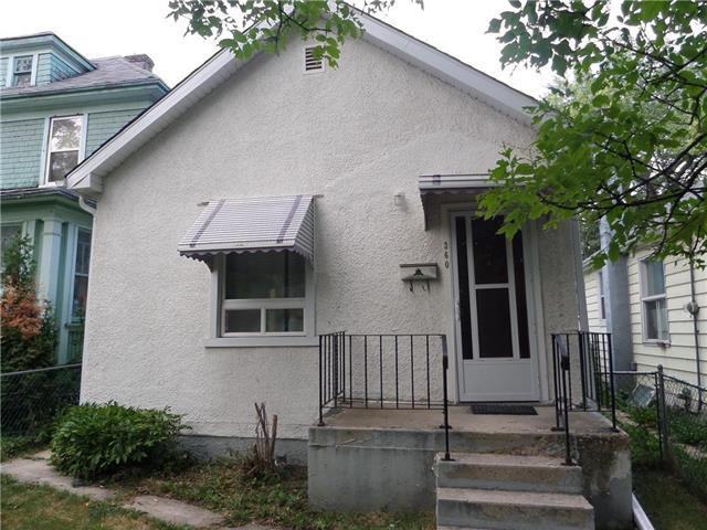 360 Toronto St - Photo 2 of 8