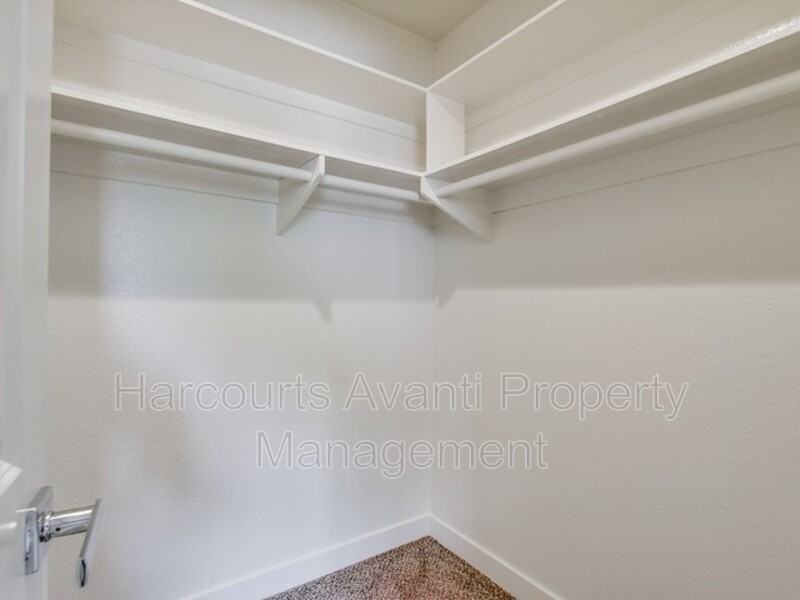 3030 Broadway #6 - Photo 4 of 9