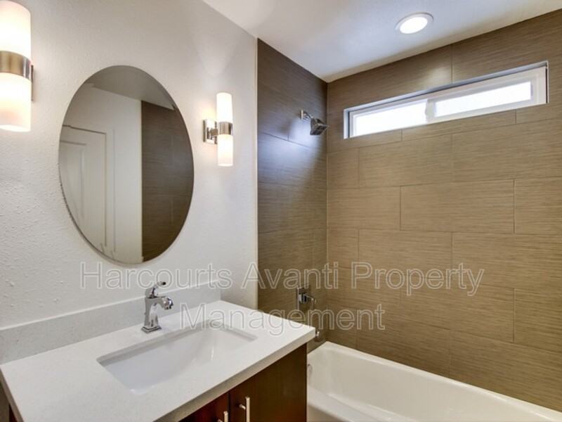 3030 Broadway #6 - Photo 5 of 9