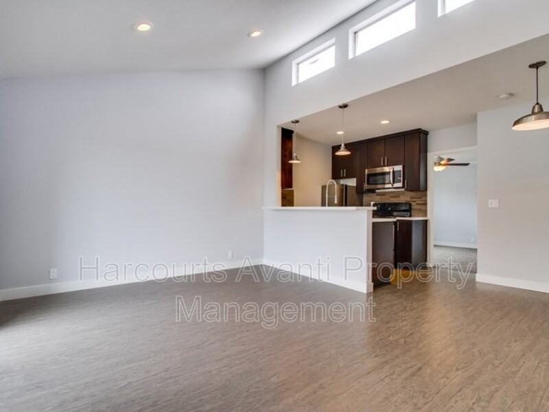 3030 Broadway #6 - Photo 7 of 9