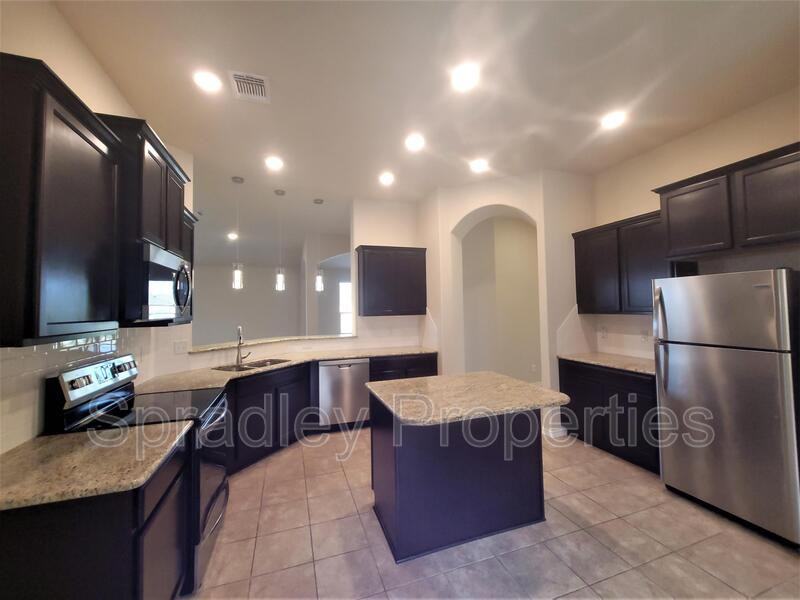4617 Abergavenny Dr - Photo 4 of 11