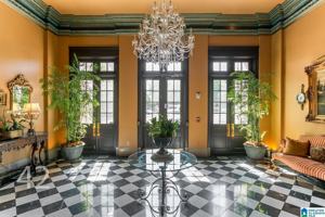 featured image of 2250 Highland Ave S #42