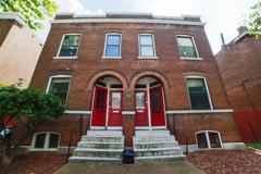 4424 Oakland Ave Apt 2w - Photo 1 of 1