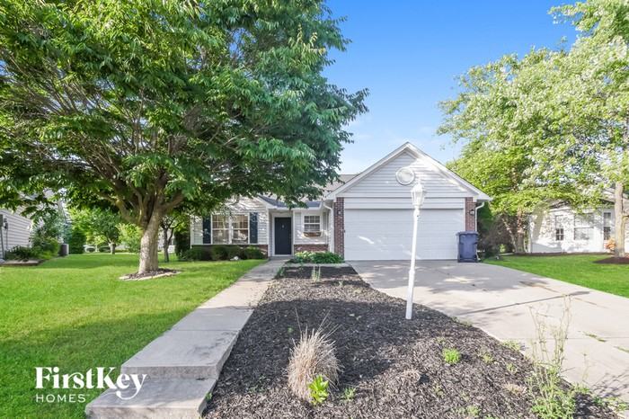 10670 Braewick Cir - Photo 2 of 15
