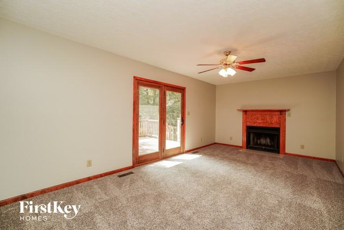 765 Executive Blvd - Photo 2 of 15
