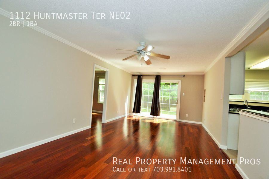 1112 Huntmaster Ter Ne - Photo 3 of 19