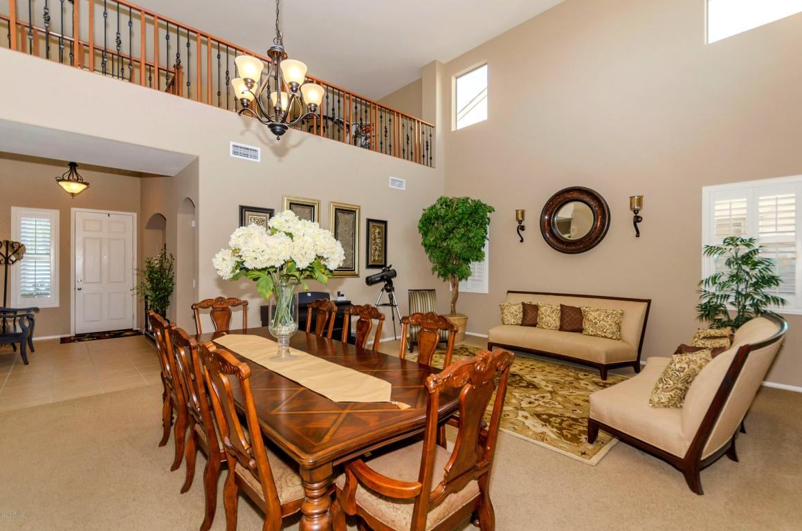 9550 W Albert Ln - Photo 3 of 35