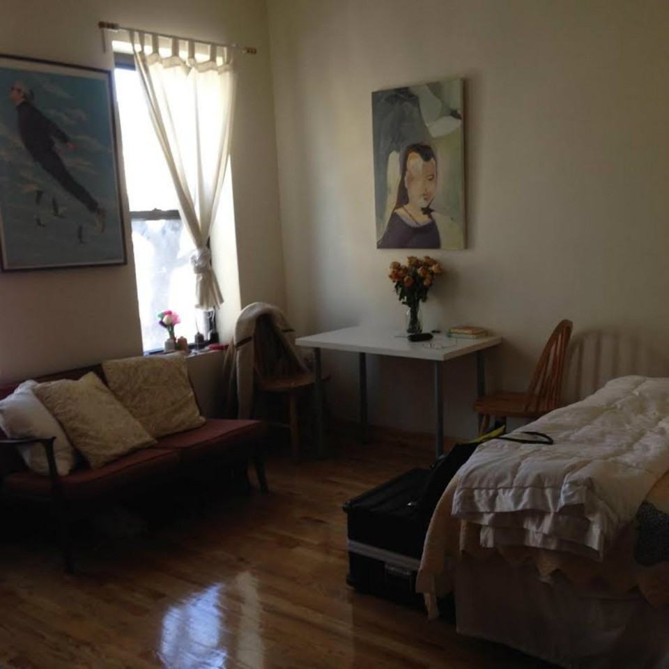 876 Lincoln Pl #7 - Photo 2 of 4