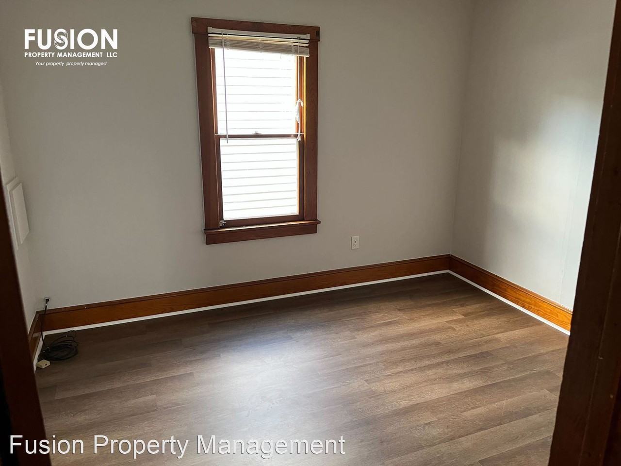 13 Whitney St - Photo 2 of 16