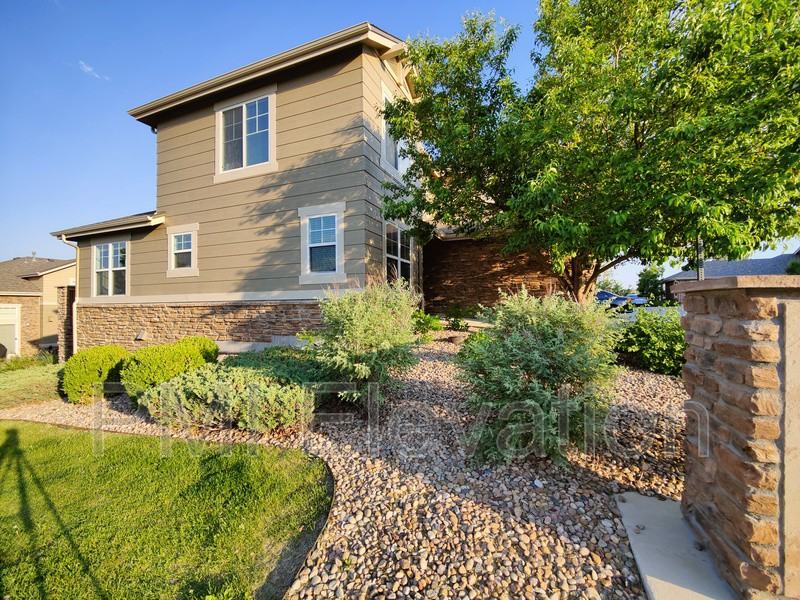 21940 E Jamison Pl - Photo 2 of 25