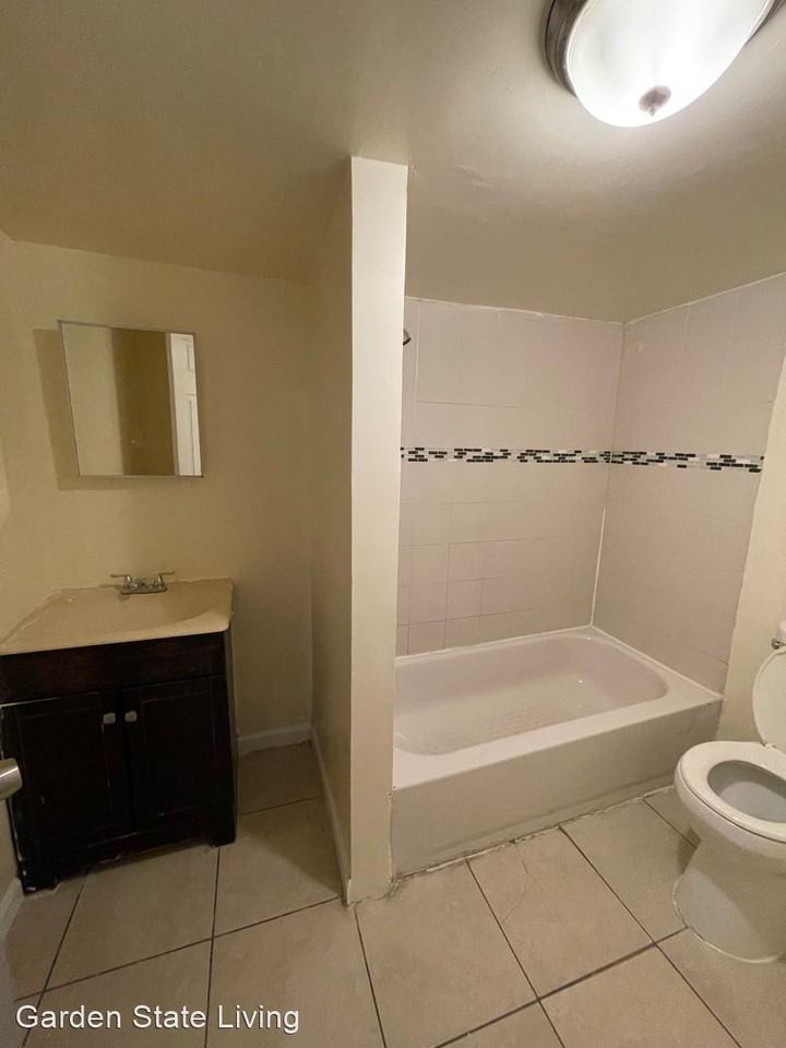 113 Delavan Avenue - Photo 2 of 12