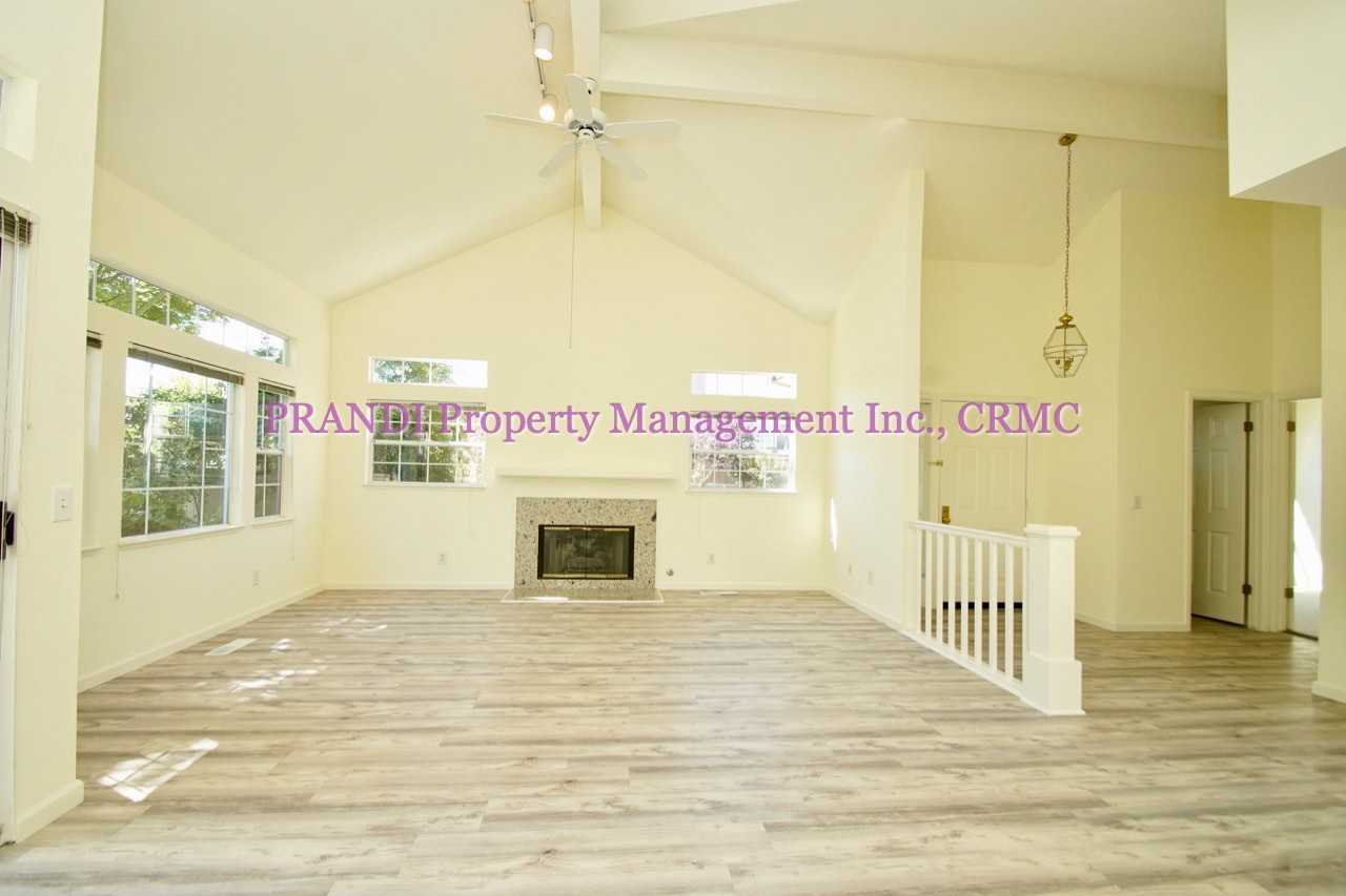 6 Laderman Ln - Photo 2 of 15