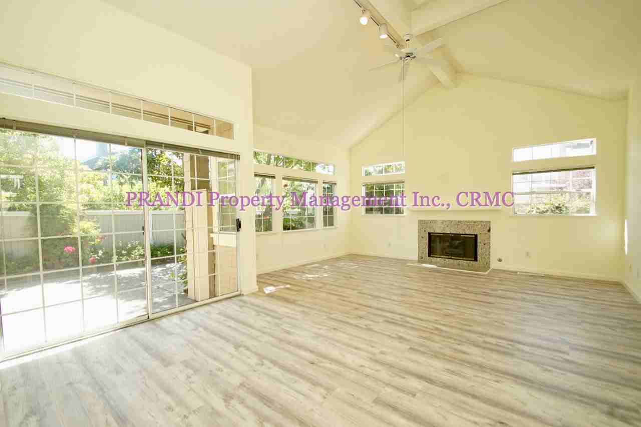 6 Laderman Ln - Photo 3 of 15