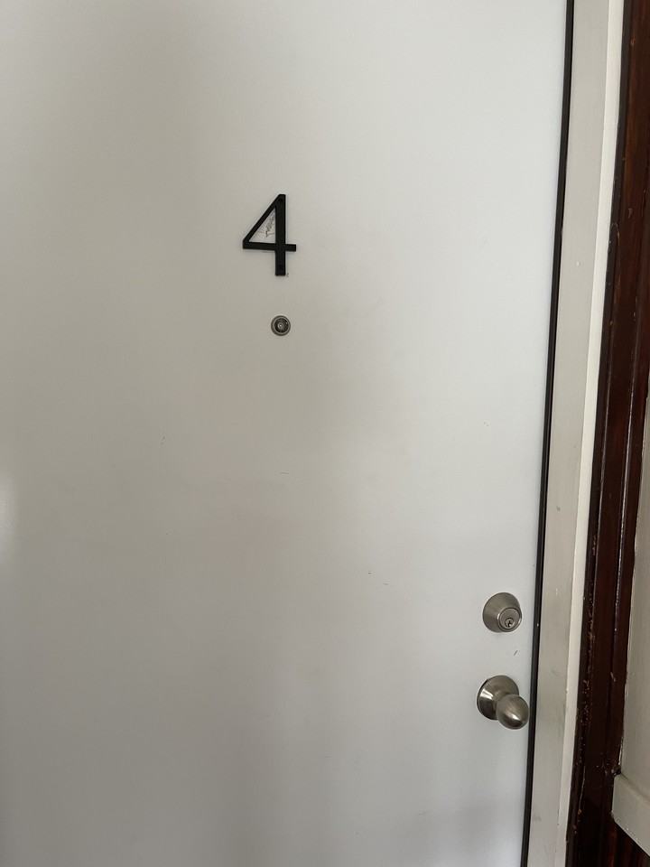 538 Louis Ave - Photo 2 of 15