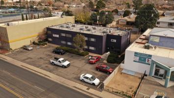 featured image of 1520 Girard Blvd Ne