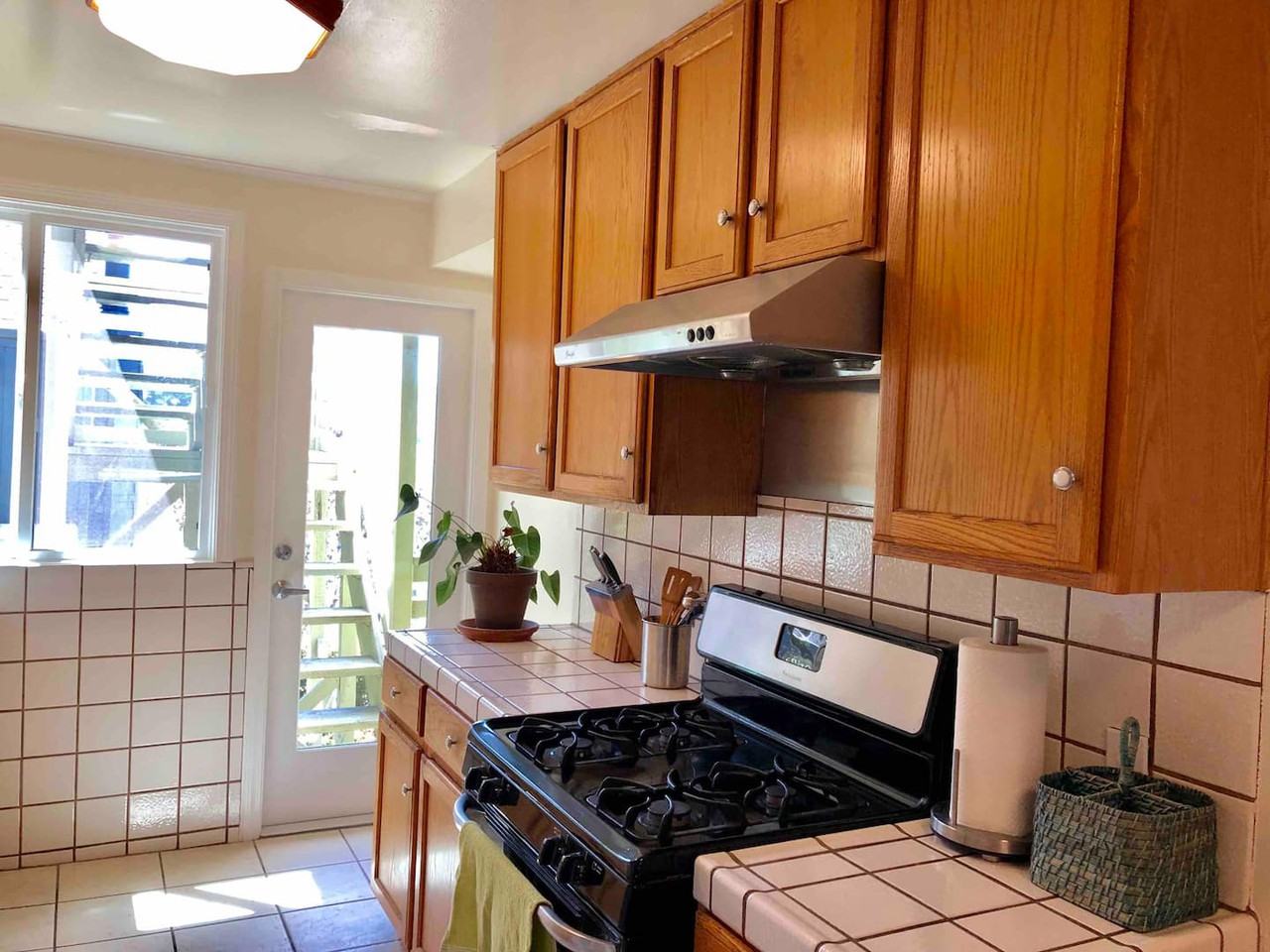 500 Peralta Avenue - Photo 7 of 19