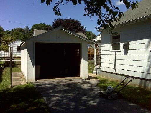 436 Dallas St - Photo 3 of 4