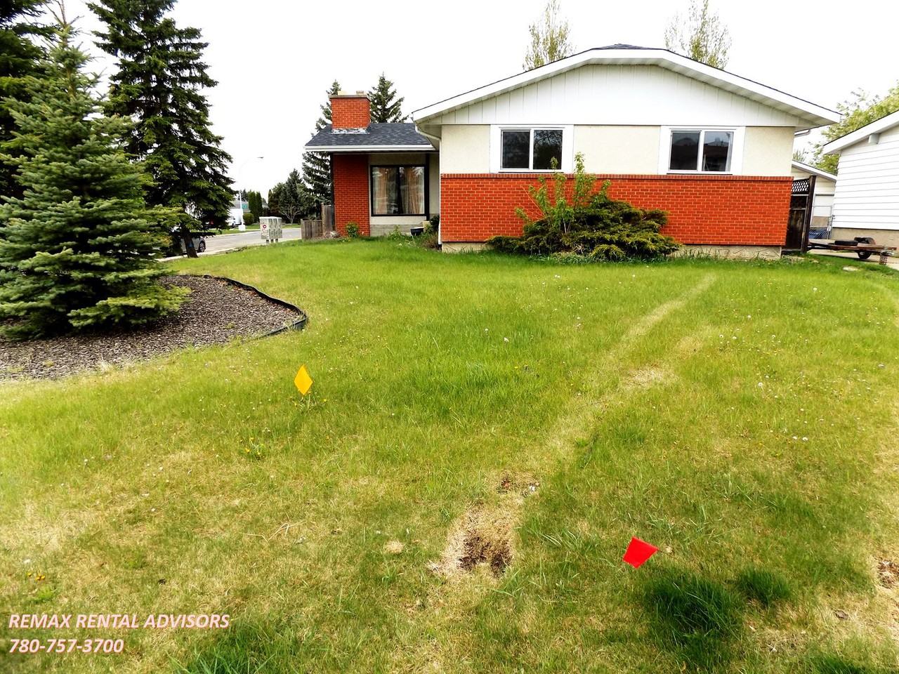 2301 Millbourne Road West Nw - Photo 2 of 20