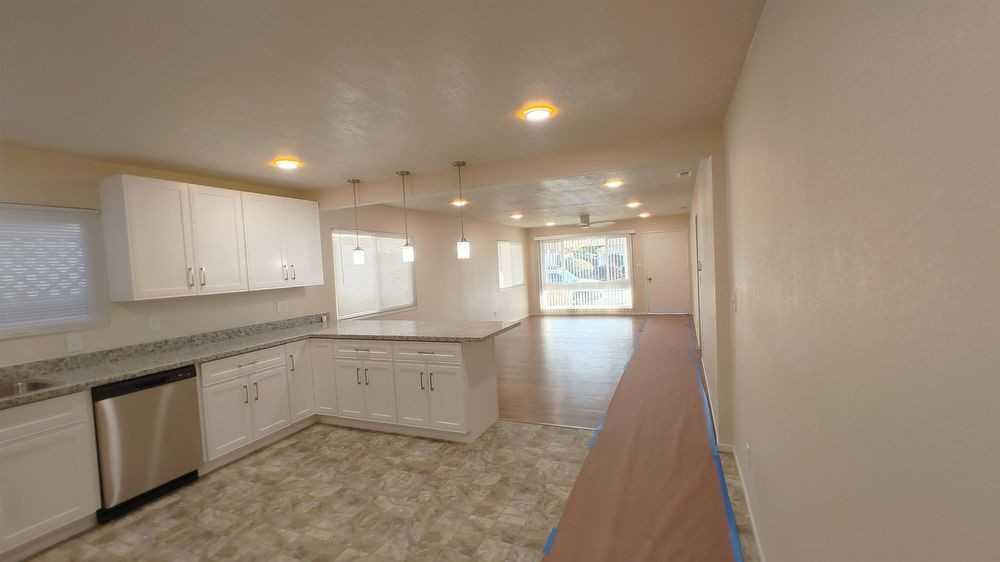 3546 Figueroa Dr - Photo 3 of 15