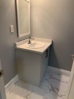 33 Montjoy Crescent - Photo 4 of 11