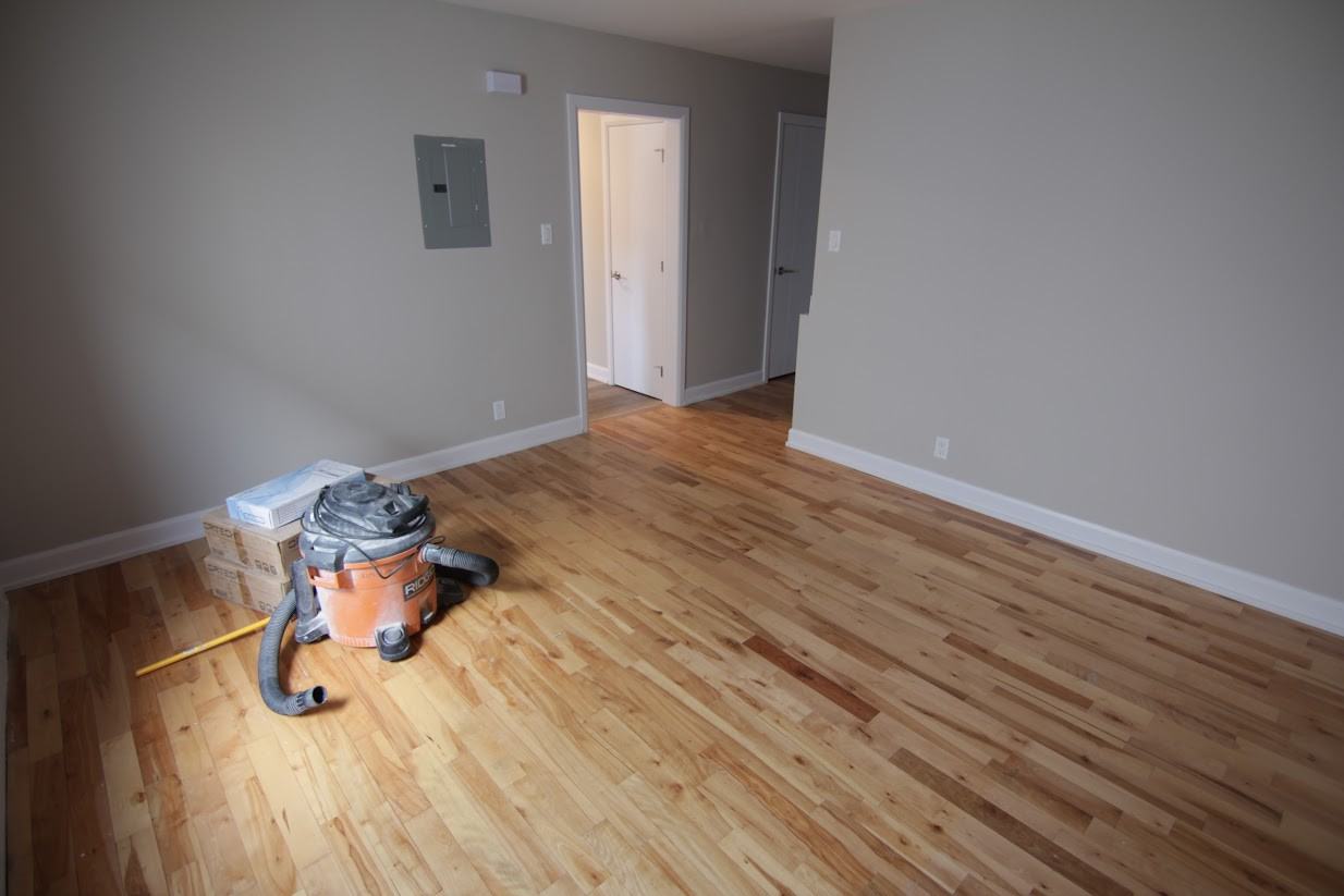 Renovated One Bedroom Apartment - Photo 6 of 10