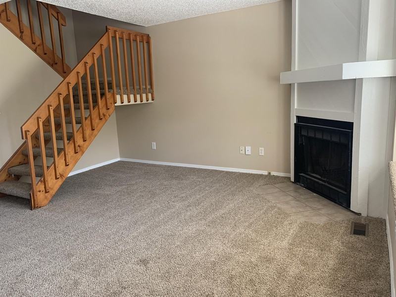 6709 Overland Dr - Photo 3 of 17
