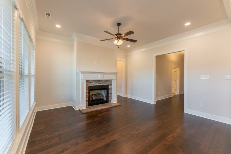 162 Bowdock Dr - Photo 4 of 20