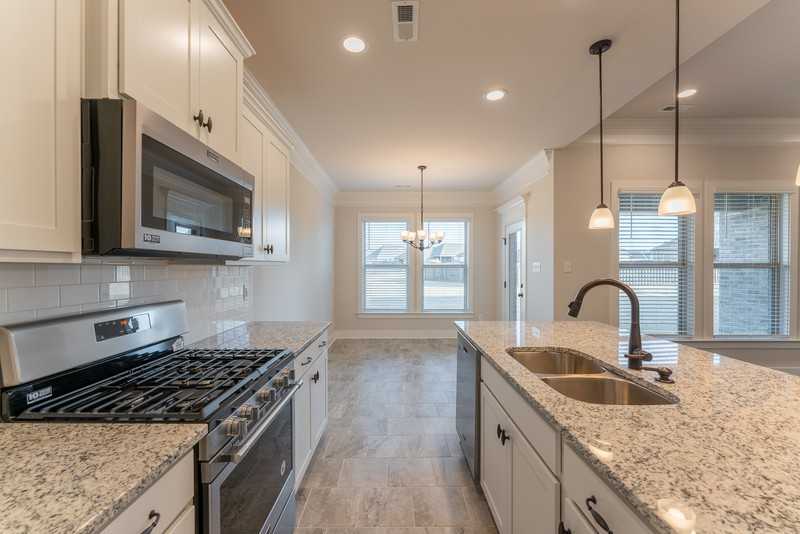 162 Bowdock Dr - Photo 7 of 20