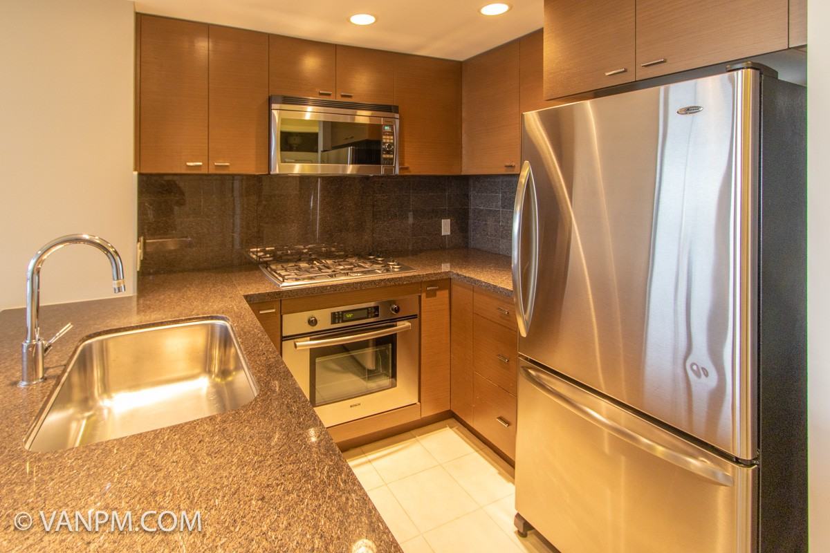Garden Residences 1602 - Photo 2 of 14