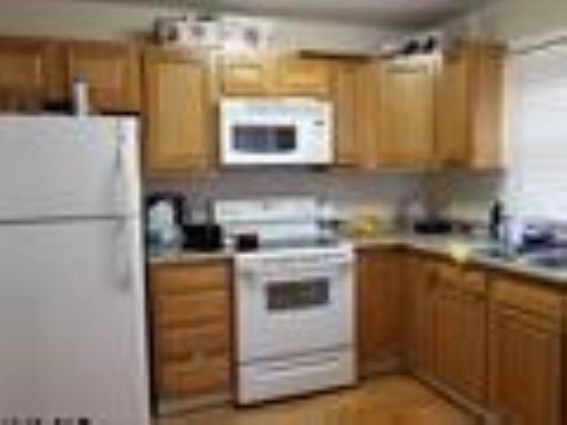 270 Donna Avenue - Photo 3 of 10