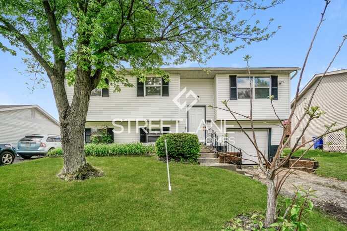 849 Upwoods Dr - Photo 2 of 15