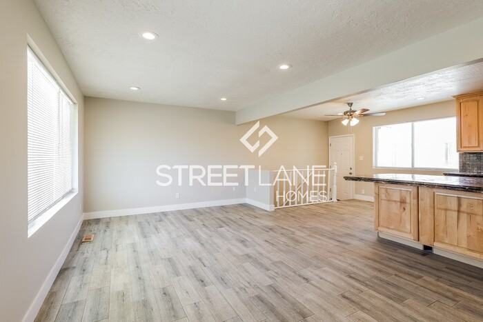 3844 W Scranton Dr - Photo 3 of 15