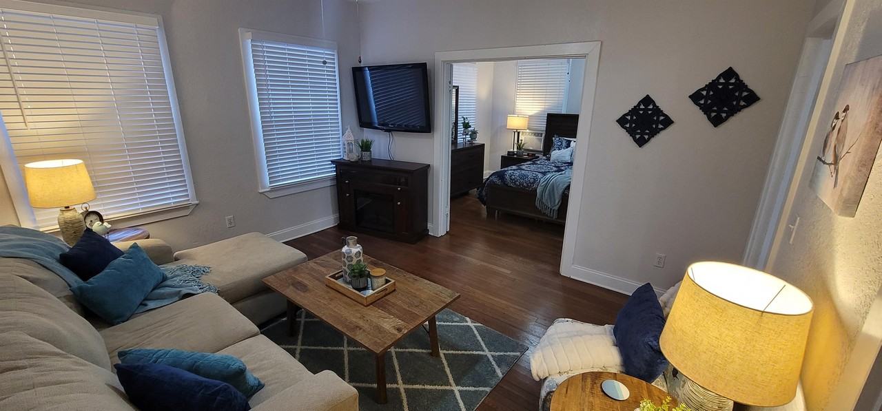 407 S Melville Ave #01 - Photo 4 of 11